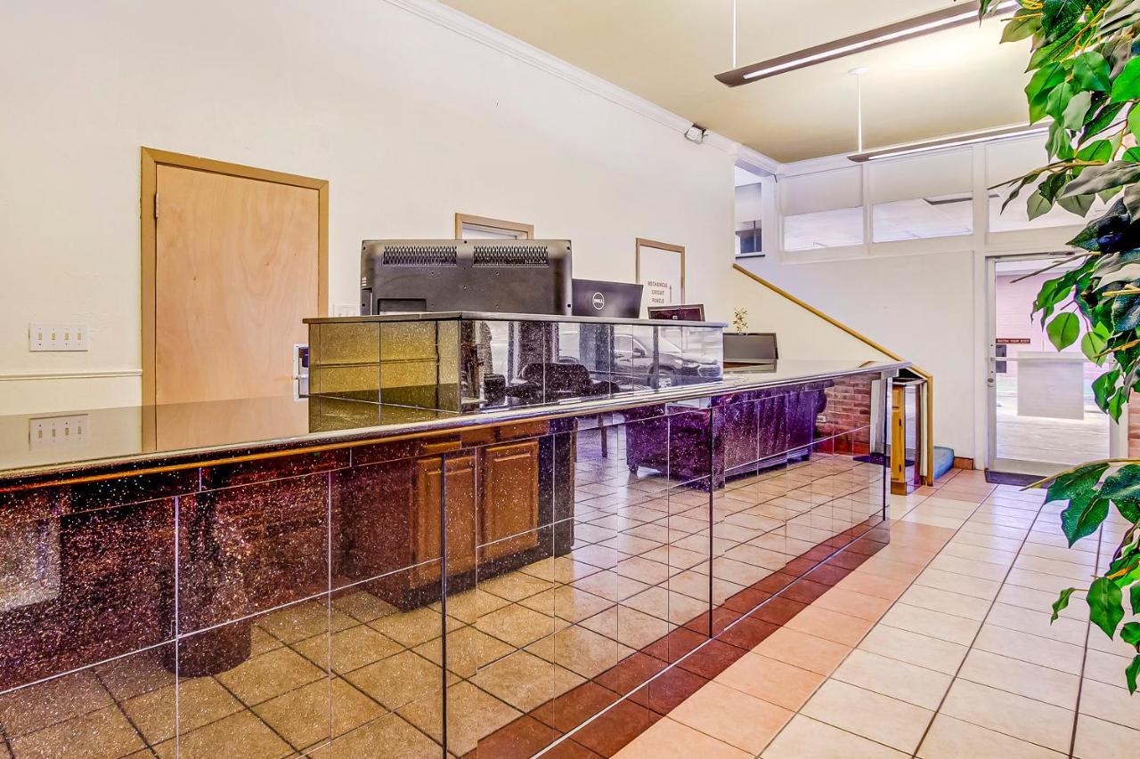 Americas Best Value Inn San Antonio Airport South المظهر الخارجي الصورة