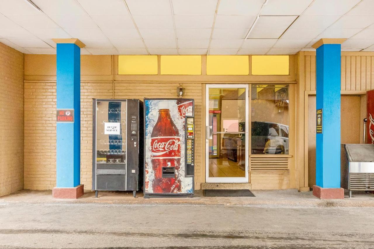 Americas Best Value Inn San Antonio Airport South المظهر الخارجي الصورة