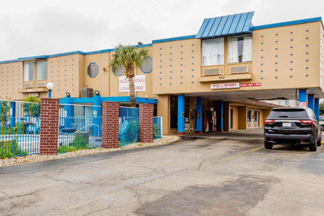 Americas Best Value Inn San Antonio Airport South المظهر الخارجي الصورة