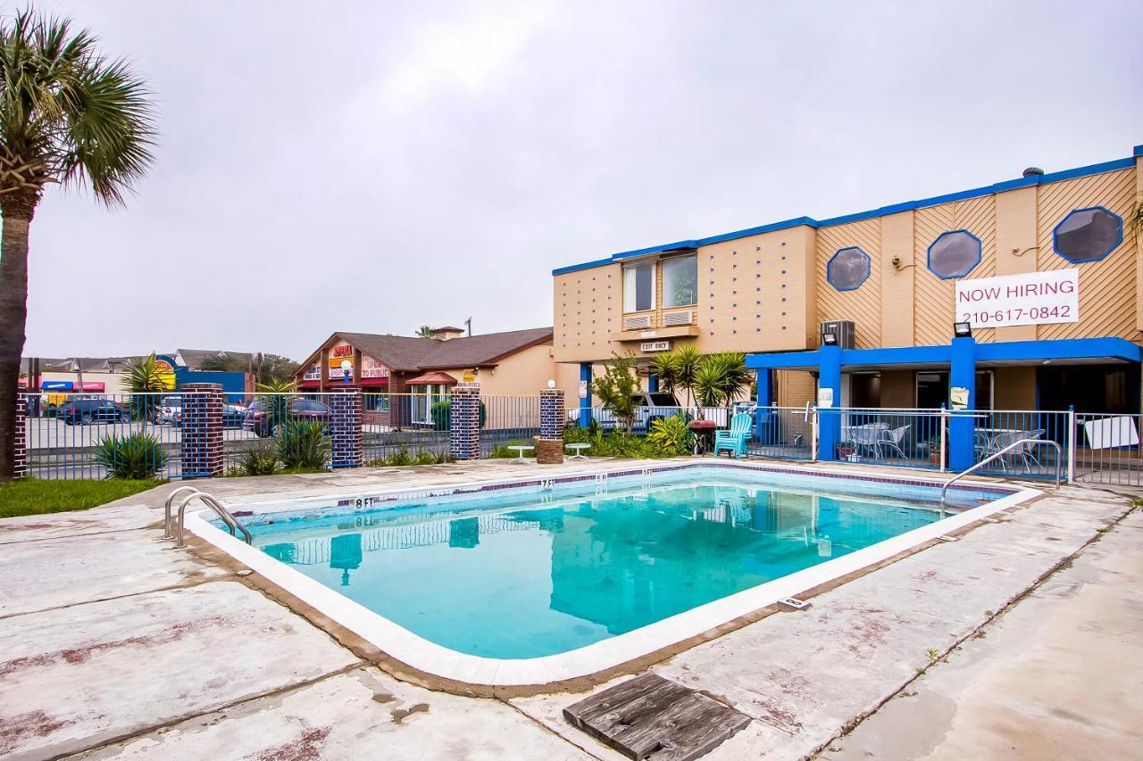 Americas Best Value Inn San Antonio Airport South المظهر الخارجي الصورة