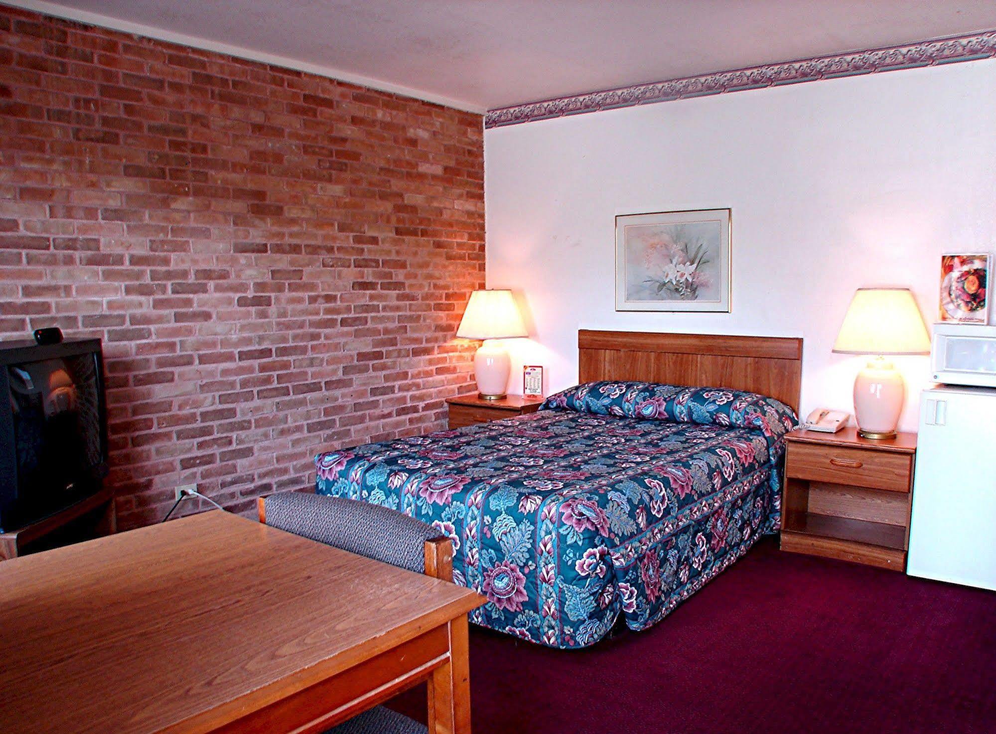 Americas Best Value Inn San Antonio Airport South المظهر الخارجي الصورة